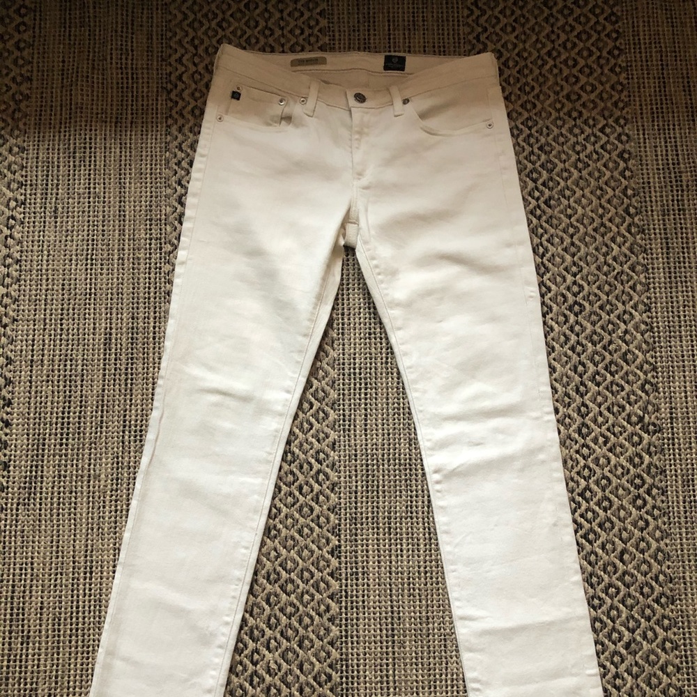 AG Stevie Slim Straight Jean 29R